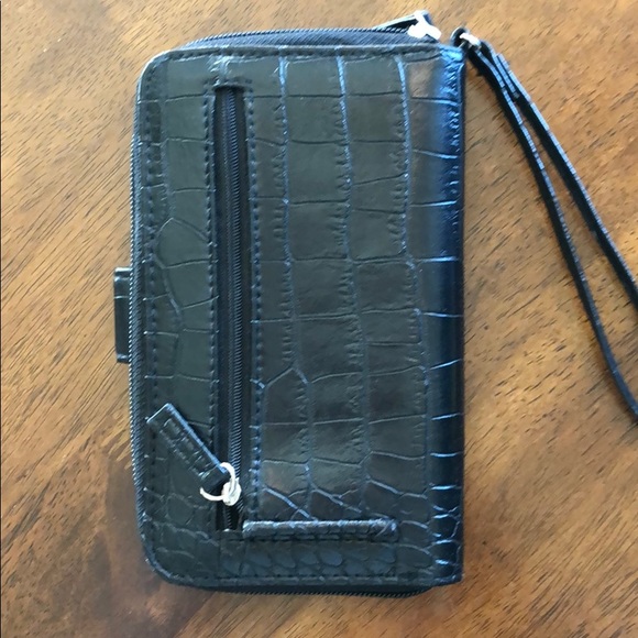 NWOT Faux Leather Wristlet - Picture 6 of 6